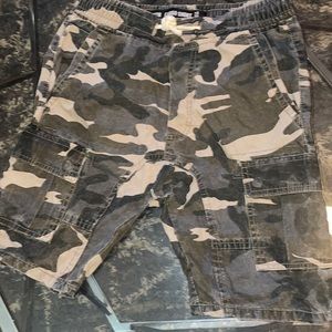 Denim and Co Mens Shorts Camouflage New